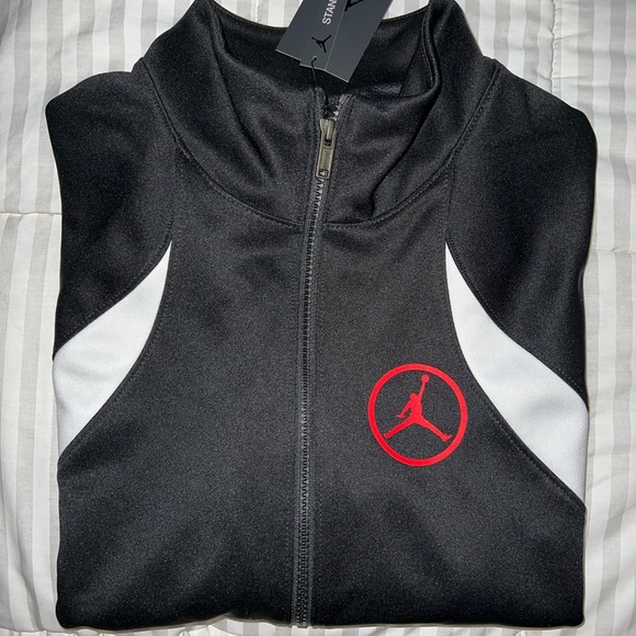 Jordan Jacket - Picture 1 of 3